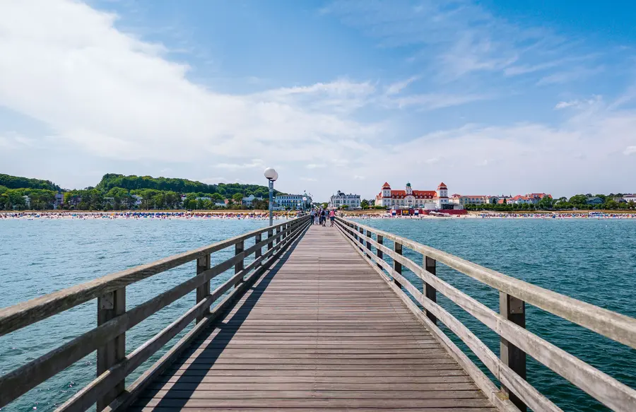 Die Strandampel kommt unter anderem auf der Seebrücke in Binz zum Einsatz