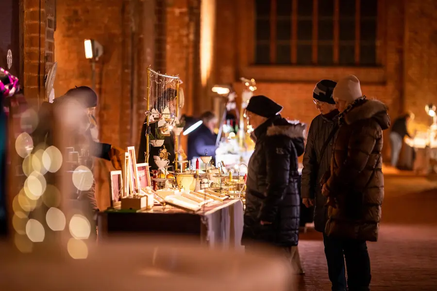 Impression vom Kunstmarkt in Wismar Impression vom Kunstmarkt in Wismar