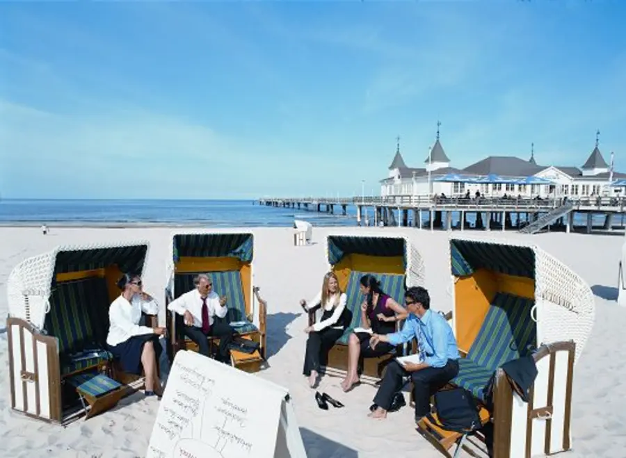 Tagen vor der Ahlbecker Seebrücke