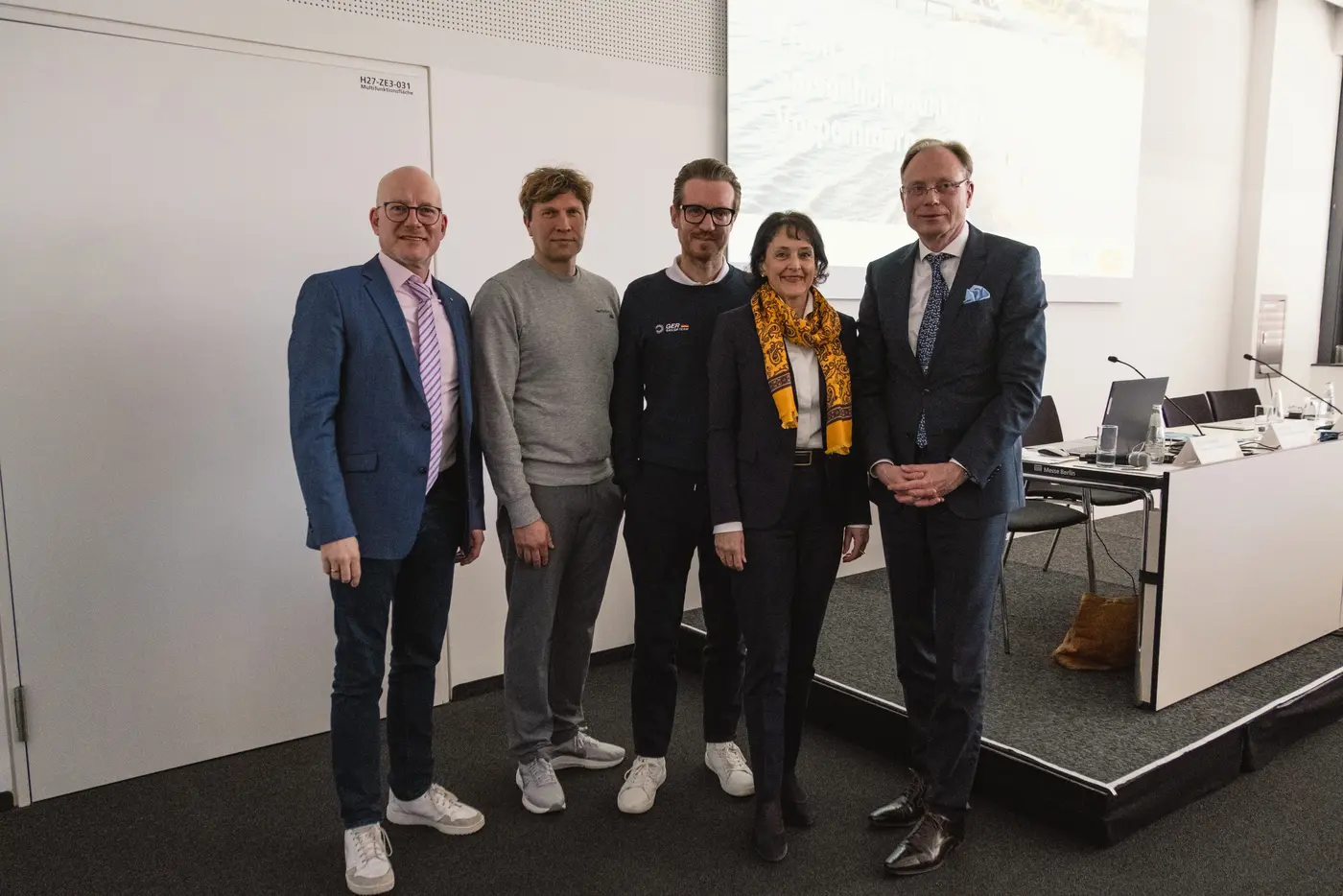 Im Rahmen einer Pressekonferenz auf der ITB Berlin wurden rund 60 Teilnehmende über internationale Formate informiert. Weitere Angaben zum Bild siehe unten im Text. Im Rahmen einer Pressekonferenz auf der ITB Berlin wurden rund 60 Teilnehmende über internationale Formate informiert. Weitere Angaben zum Bild siehe unten im Text.