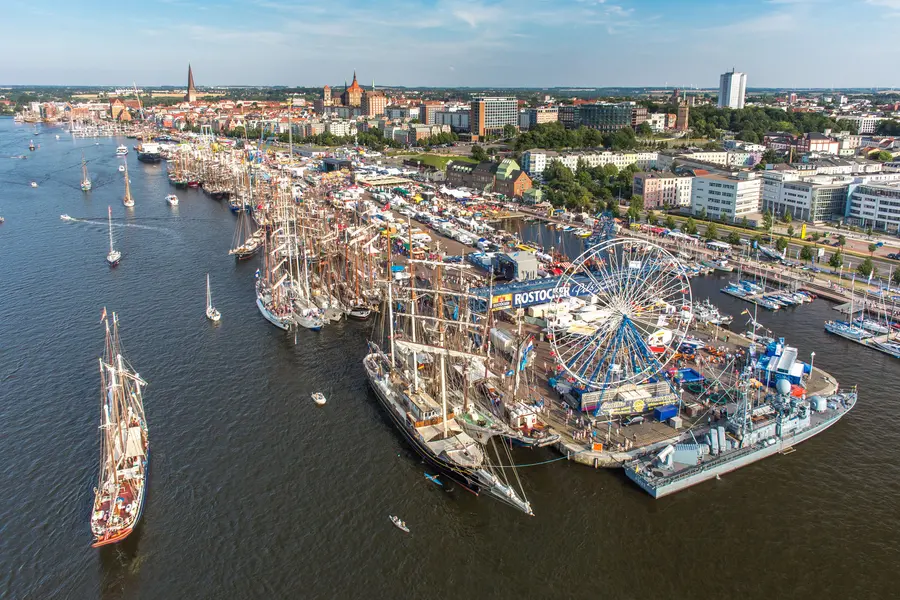 Hanse Sail in Rostock (Foto: Tourismuszentrale Rostock & Warnemünde/Zimmermann)