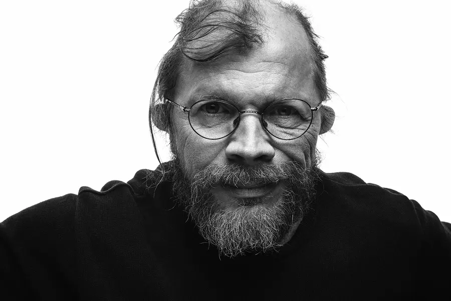Axel Neumann