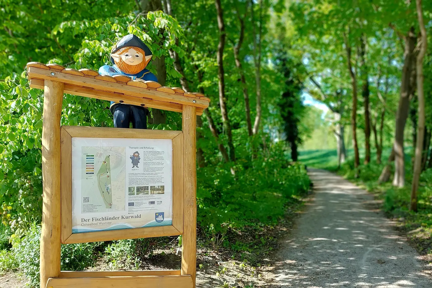 OstseebadWustrow_FischlaenderKurwald_Eingang_Foto_Kevin_Schiemann.jpg