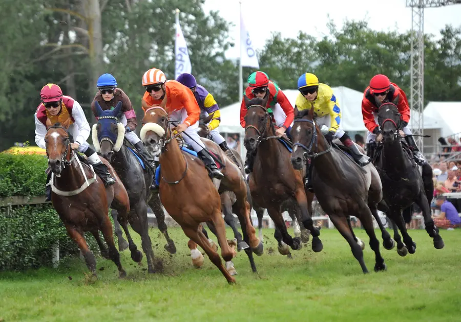 Spannende Rennen beim 22. Ostsee Meeting in Bad Doberan