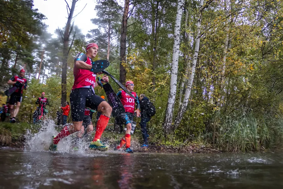Swimrun: Ausdauersport im „Land der 1000 Seen“ (Foto: Nadja Odenhage) Swimrun: Ausdauersport im „Land der 1000 Seen“ (Foto: Nadja Odenhage)