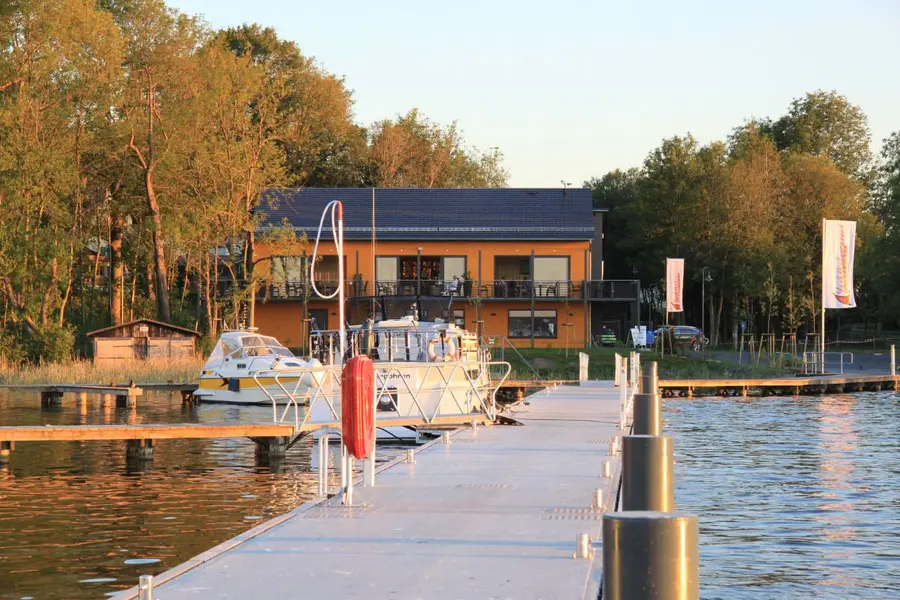 Fleesensee.jpg Fleesensee.jpg