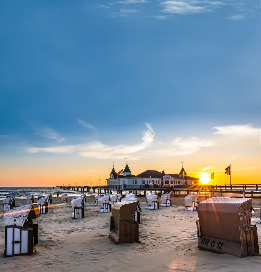 Seebrücke Ahlbeck auf der Insel Usedom Seebrücke Ahlbeck auf der Insel Usedom