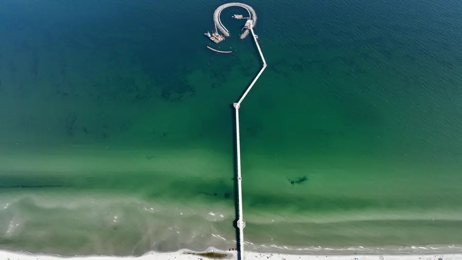 In Prerow auf Fischland-Darß-Zingst steht Eröffnung der Seebrücke bevor. In Prerow auf Fischland-Darß-Zingst steht Eröffnung der Seebrücke bevor.