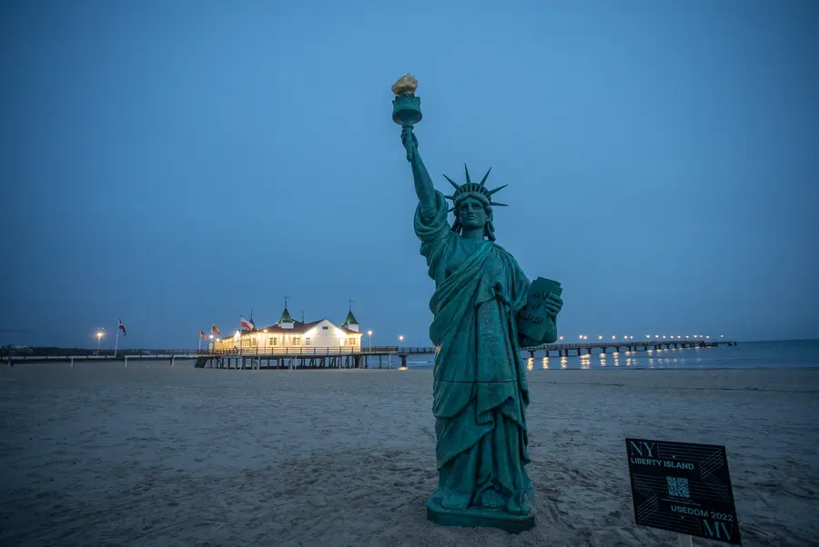 Insgesamt 1.007 Berichte sind rund um die Europa-Residenz des New York Philharmonic auf der Insel Usedom erschienen. Insgesamt 1.007 Berichte sind rund um die Europa-Residenz des New York Philharmonic auf der Insel Usedom erschienen.