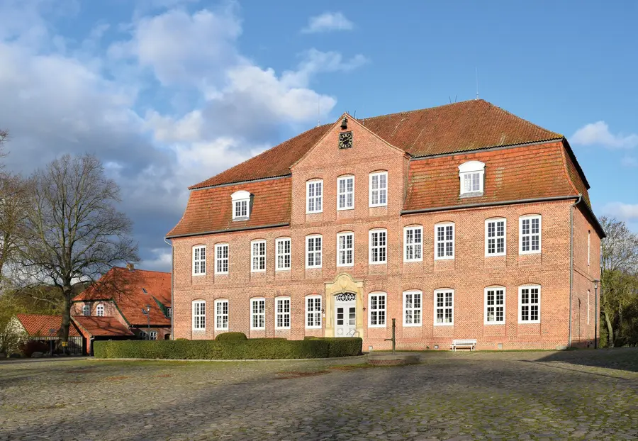 Auch der Verein Förderkreis Schloss Plüschow trägt zum Erhalt des Kulturerbes bei