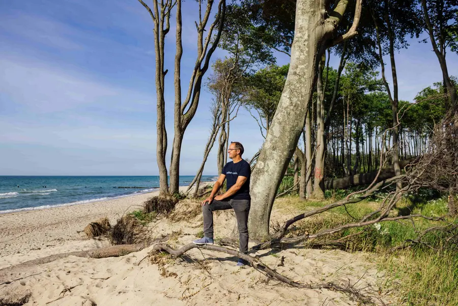Wetterexperte Stefan Kreibohm am Strand des Ostseeheilbades Graal-Müritz Wetterexperte Stefan Kreibohm am Strand des Ostseeheilbades Graal-Müritz