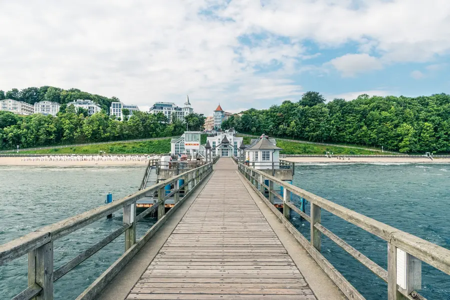 Die Seebrücke im Ostseebad Sellin Die Seebrücke im Ostseebad Sellin