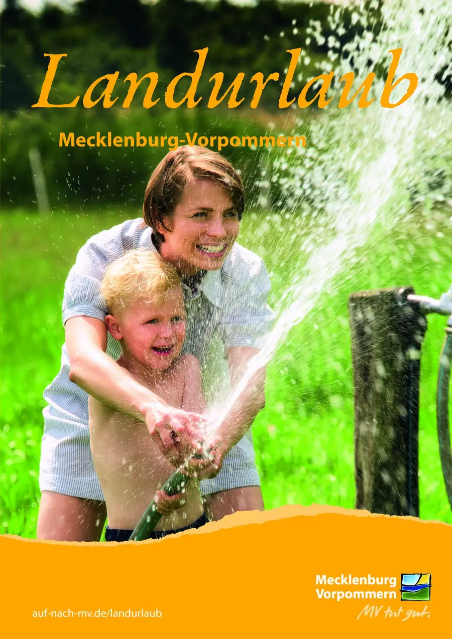 Der neue Katalog zum Landurlaub im Nordosten (Foto: TMV/Ulrich)