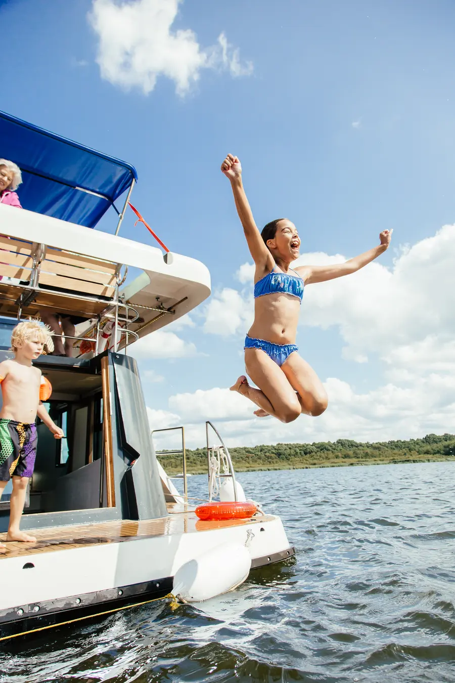 Familienurlaub auf dem Hausboot (Foto: TMV/Timo Roth)